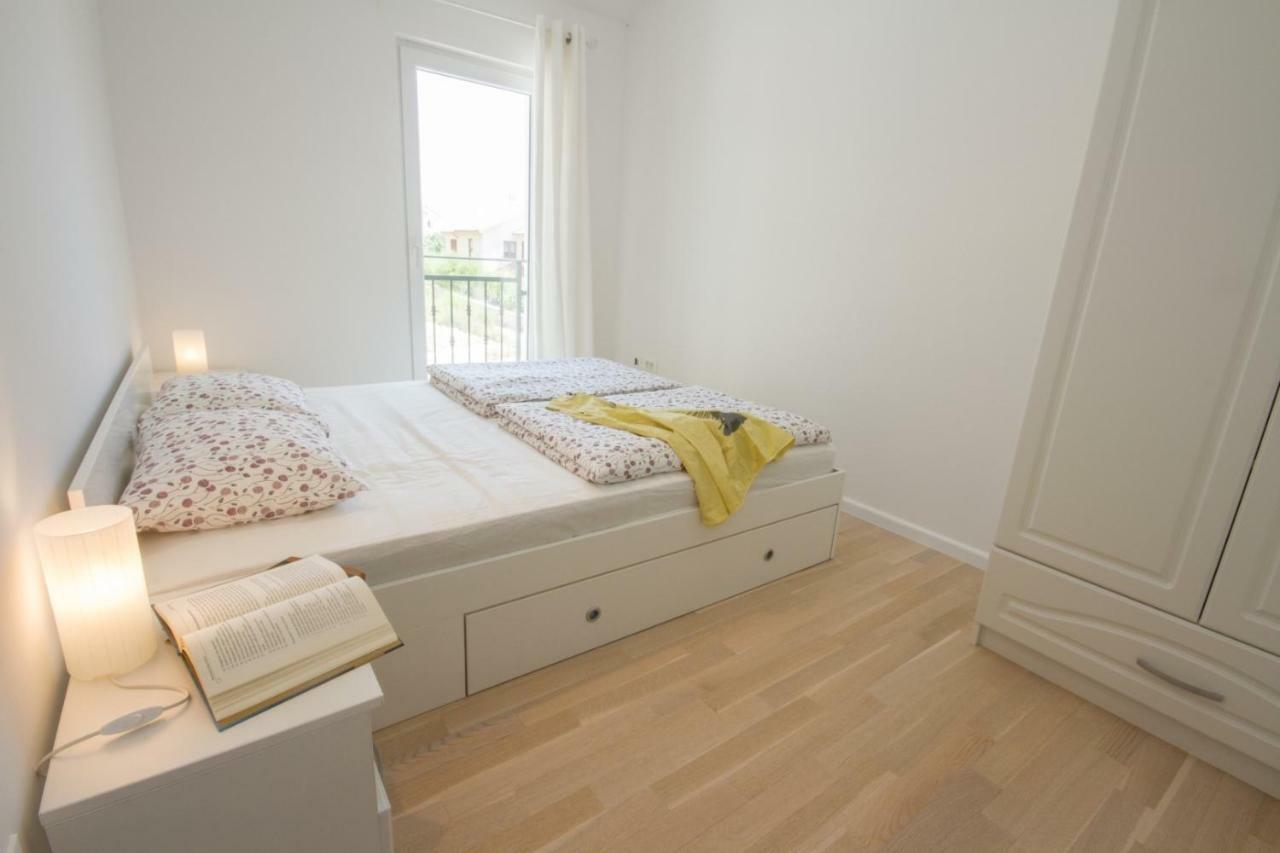 Vikendica House Sunny Rock Baska (Krk)